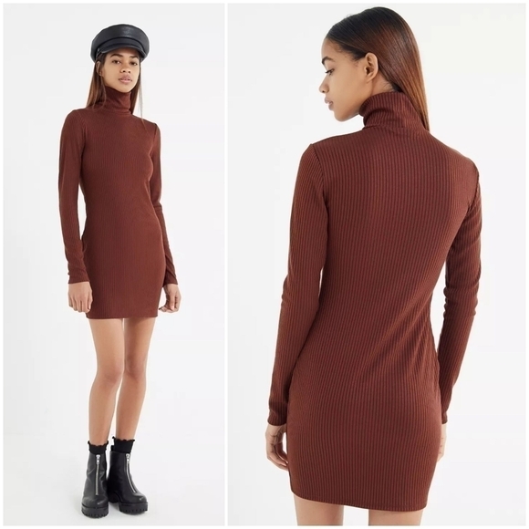 Urban Outfitters Gigi Turtleneck Long Sleeve Knit Sweater Tube Mini Dress - Picture 1 of 7